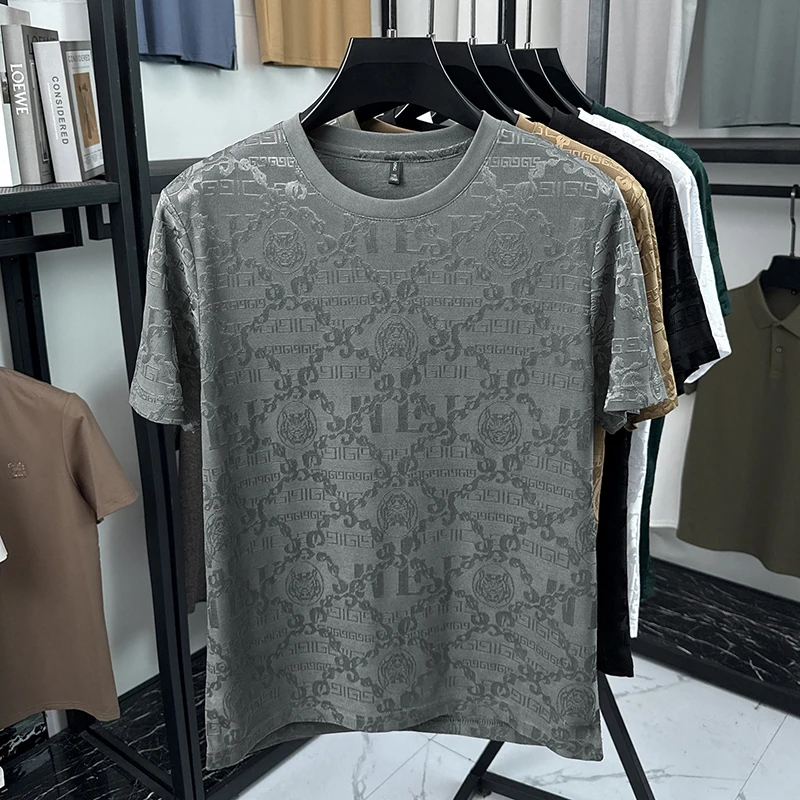 Herren-Oberteil aus dünnem Eisseide-Mesh mit kurzem Arm, durchgehendem Kettenmuster-Jacquard, schmalem, elastischem Rundhalsausschnitt, für Business, Alltag und Freizeit. – Detail 12