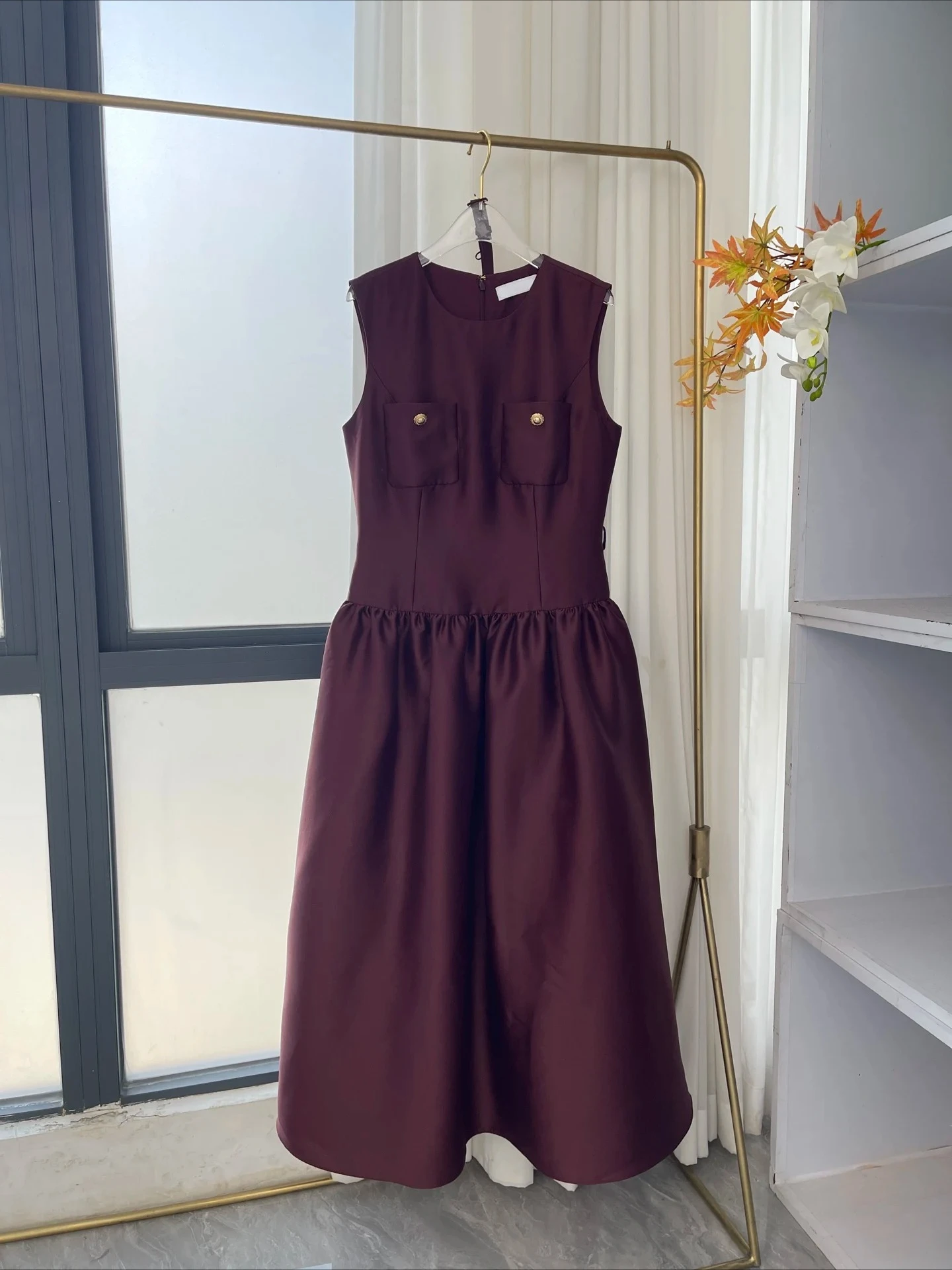 

Women Clothes 2025 New Style Red Sleeveless Midi Dress