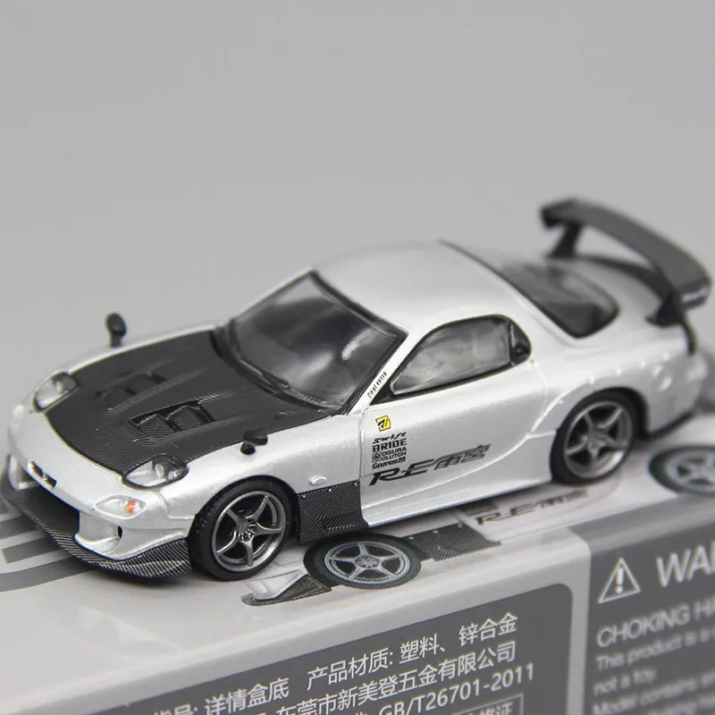 

MINIGT 1:64 Mazda RX-7 RE-Amemiya Silver Metallic MGT01106-CH Car Alloy Toys Motor Vehicle Diecast Metal Model