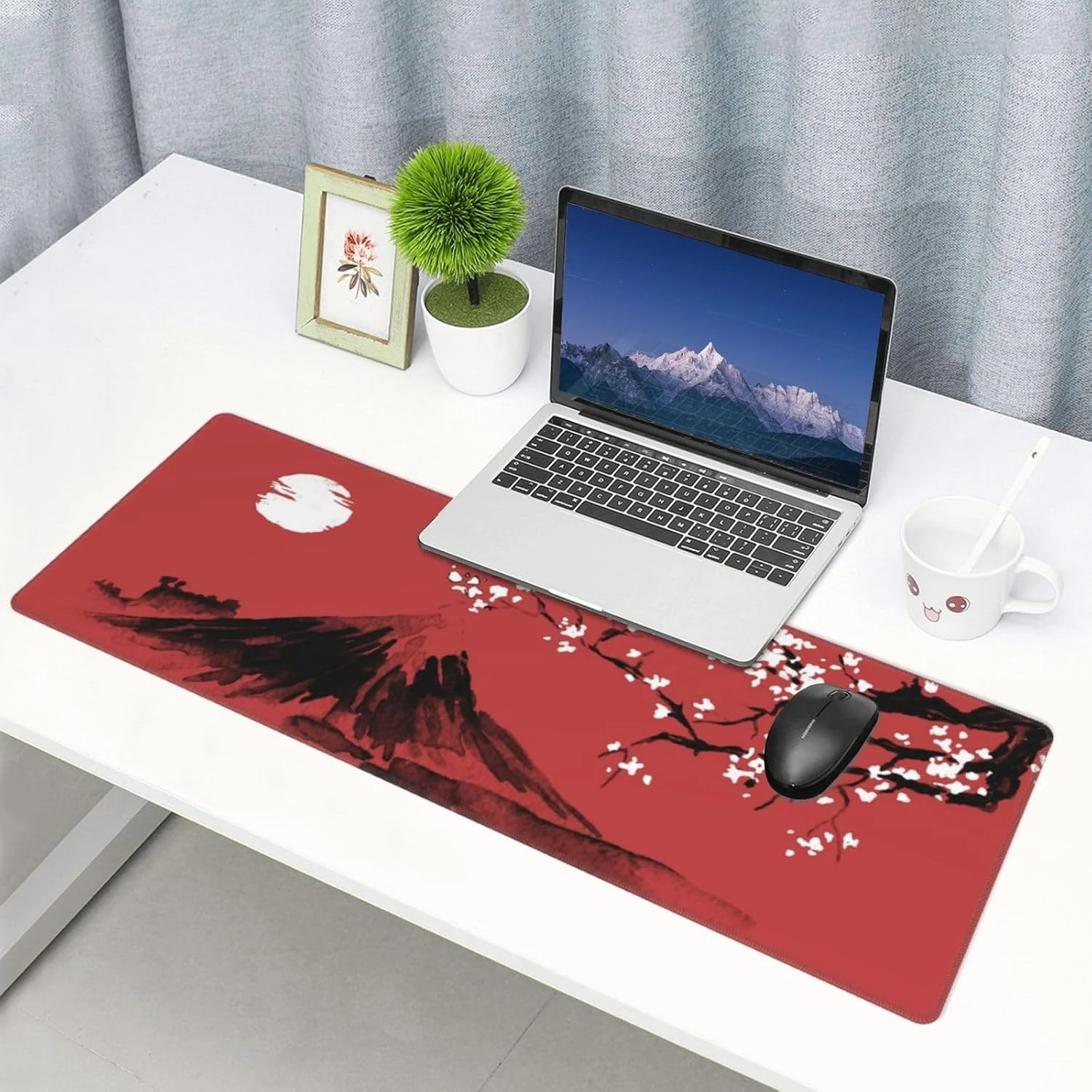 Red and Black Cherry Blossom Mountain Gaming Mouse Pad  Large thickened anti-slip computer desk mat  2024 new product promotion