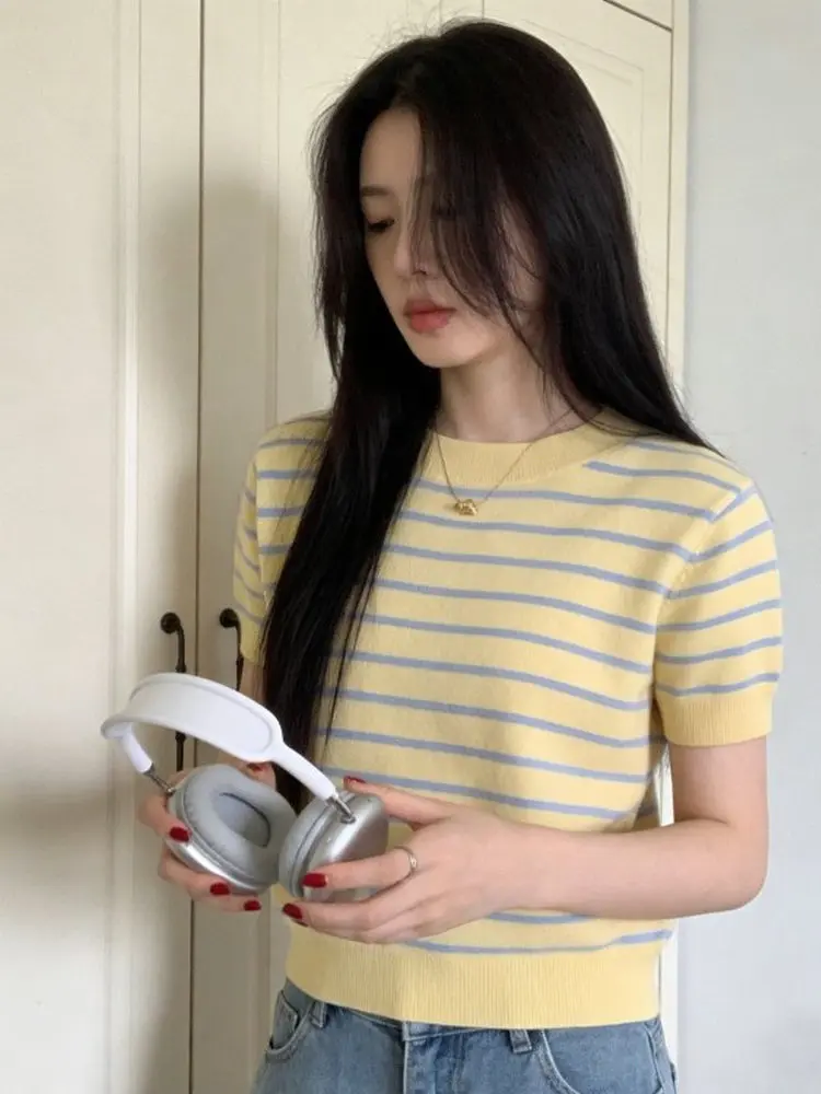 Dopamine Yellow Striped round Neck Knitted Short Sleeve T-Shirt Women's Style 2026 Spring Unique Attractive Top Korean Versio...