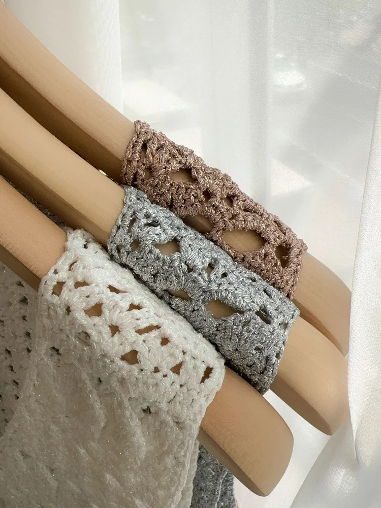 Noxula Authentic Summer 2026 Brand Island V-neck Hollow out Knit Tank Top Women's Sweet Style Polyester Outerwear Tank