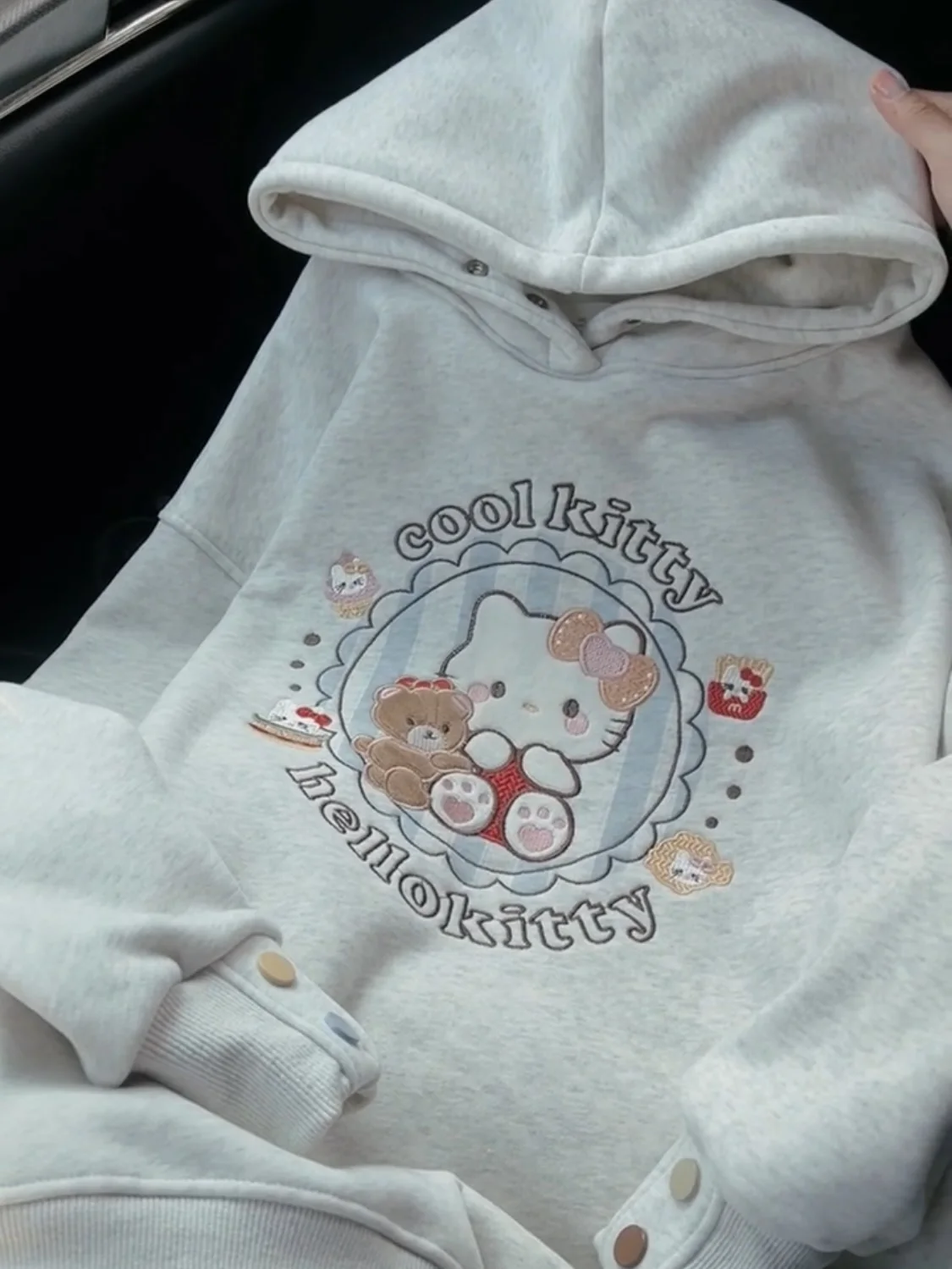 

Комплект: Женская толстовка с вышивкой, свободного кроя, комфортная, утепленная, теплая, хлопковая, с длинными рукавами, в корейском уличном стиле