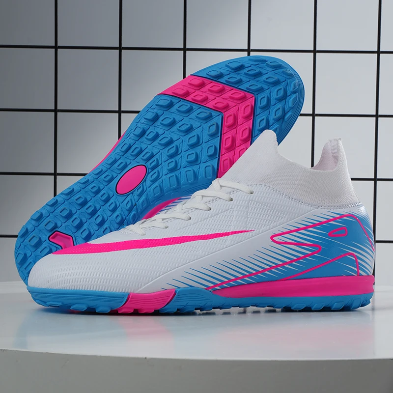 Indoor Men Football Shoes Society Cleats Soccer Shoes Professional Boy Non Slip Football Field Boots Non Slip Fast Match Sneaker