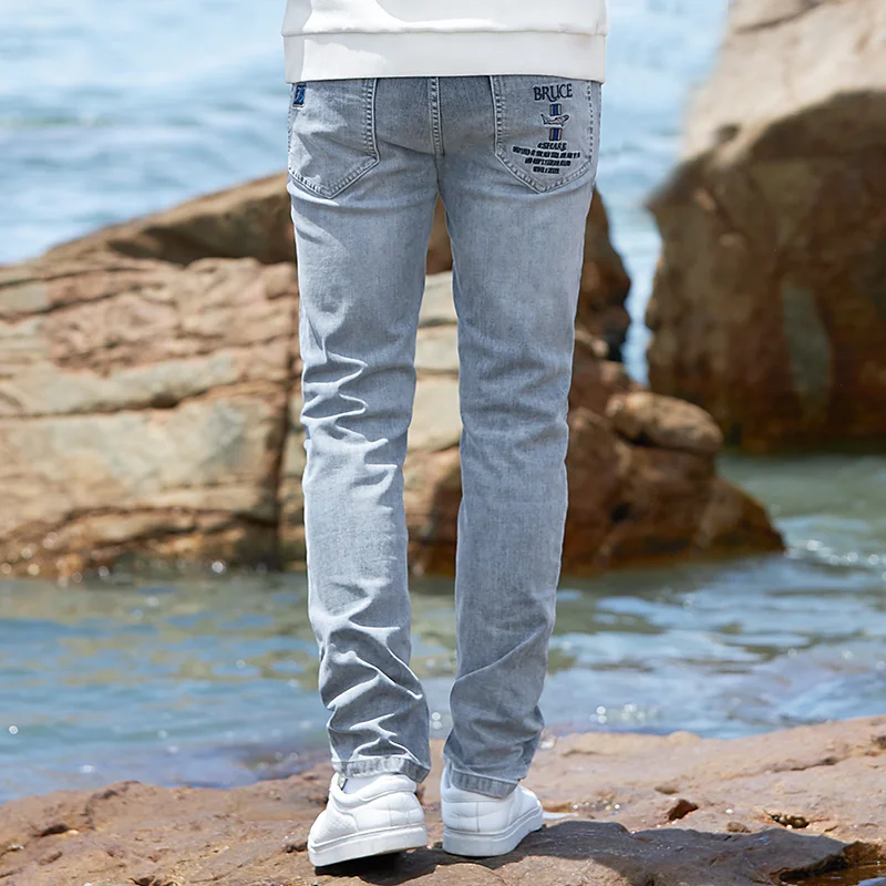 New Winter Men's Jeans Straight Leg Loose Style stretching shark Jeans Men Fashion Casual korean autumn men clothes Big Size 42