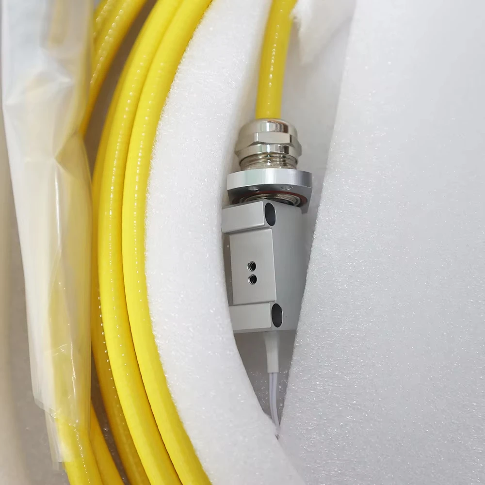 

Optical Signal QBH 20 Meters 50um IPG MAX Laser Source New 5M/10M FSI400 FSI600 D80 Fiber Laser Patch Cord Construction