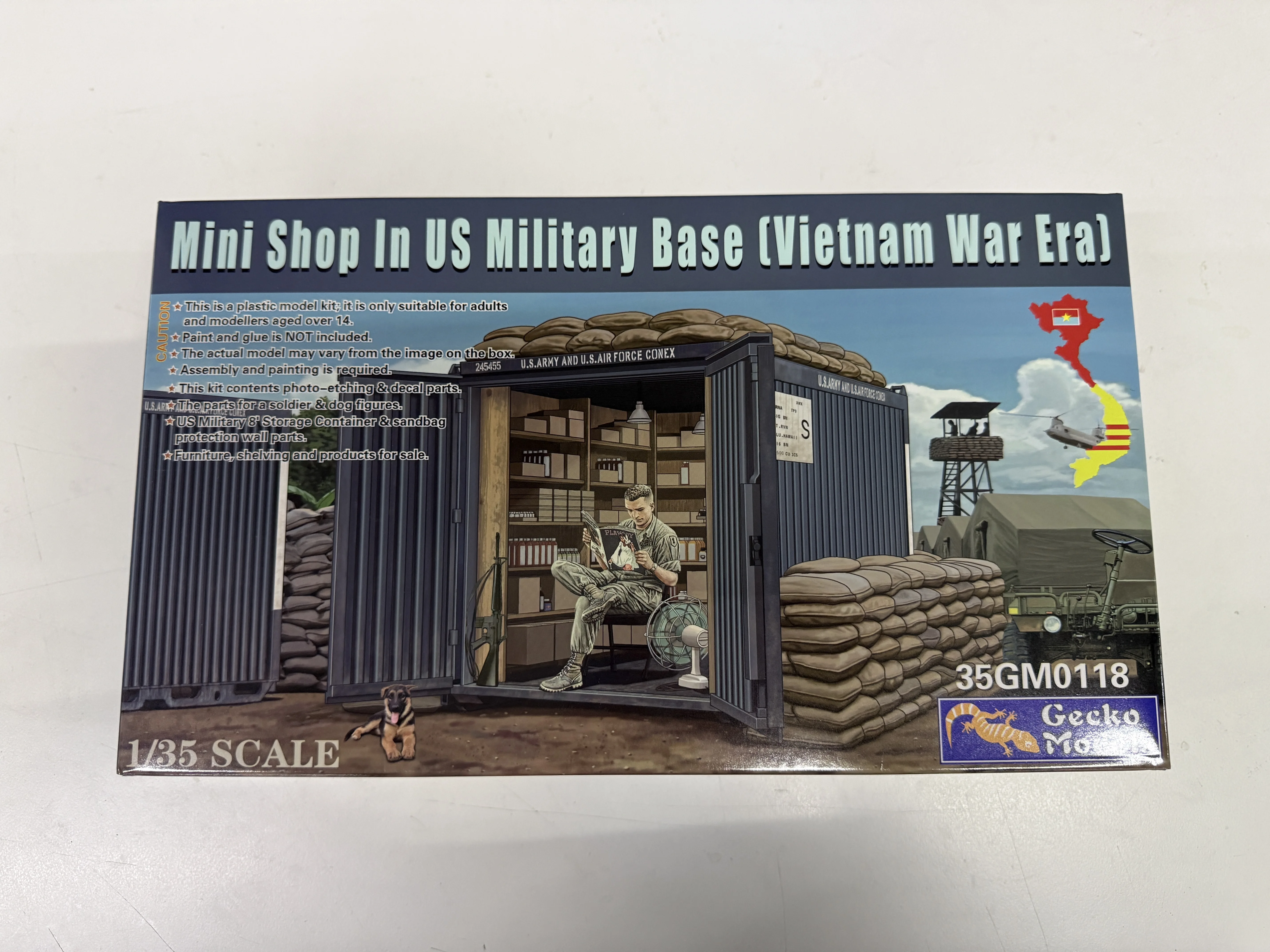 

Gecko model 35GM0118 Mini Shop In US Military Base (Vietnam War Era) 1/35 model building kits,for birthday toys