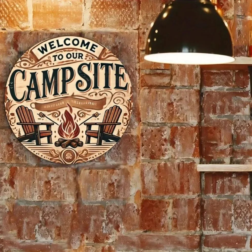 سيدة أنيقة في فن جدار معدني واقعي مستوحى من القمامة | الكنز المعالج لديكور المنزل Aficionados & Art Connoisseurs