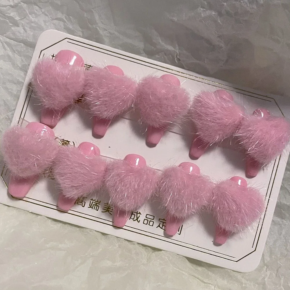 16*18mm Sweetie Valentines Fluffy Heart Ornaments Furry Pink Red Metal Bottom Alloy Artificial Mink Hair Love Heart Trinkets 404