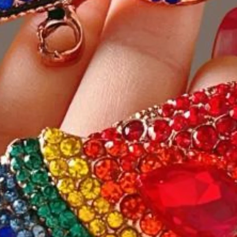 1Pcs Unisex 2-color Rhinestone Beautiful Animal Party Casual Brooch Pin Shining Parrot Bird Brooches For Women Gifts