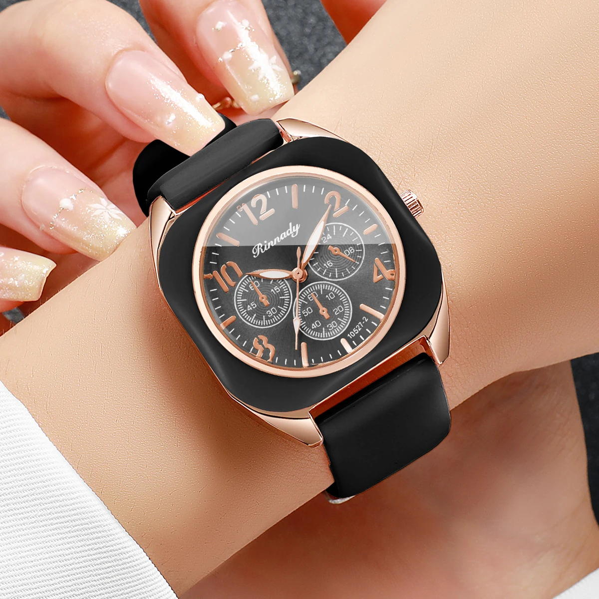 Fashion Women Square Quartz Watch Black Silicone Strap Decorative Three Dials Sports Wristwatches Relogio Feminino（Without Box）