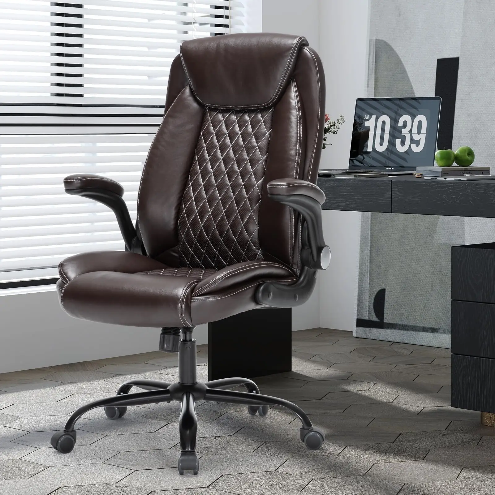 

Heavy Duty Executive Office Chair With Ergonomic Design, 300 Lbs PU Leather, Adjustable Lumbar Support, 360° Swivel And