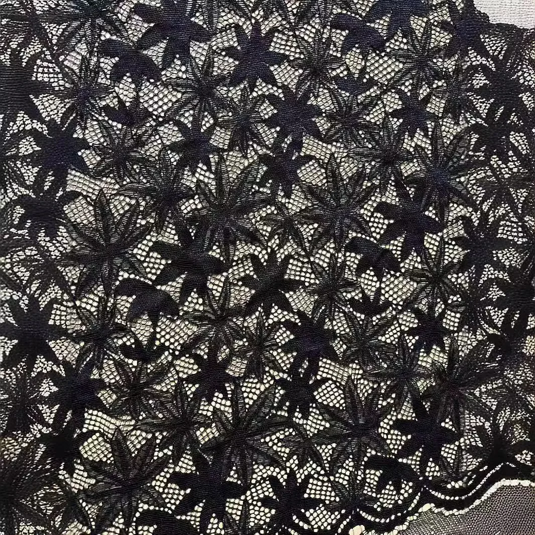 Leggings Femininas Plus Size de Primavera e Verão, Ajuste Slim, Cintura Alta, Calças Elásticas com Detalhes em Renda para Tamanhos Grandes