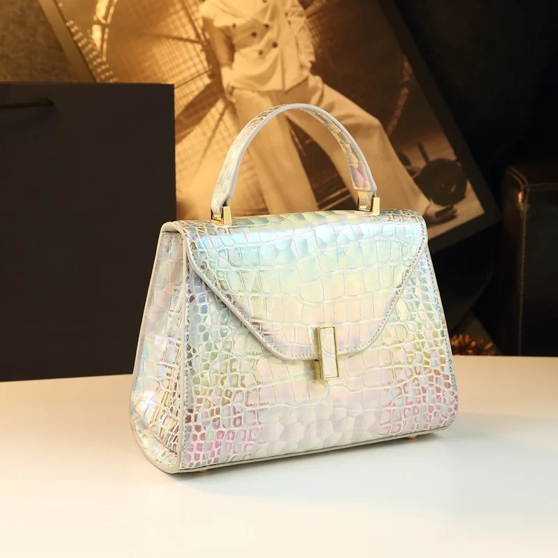 

Luxury Women's Diaper Bag Elegant Crossbody Handbag Minimalist Designer Tote Vintage Leather Solid Color Stylish Bag