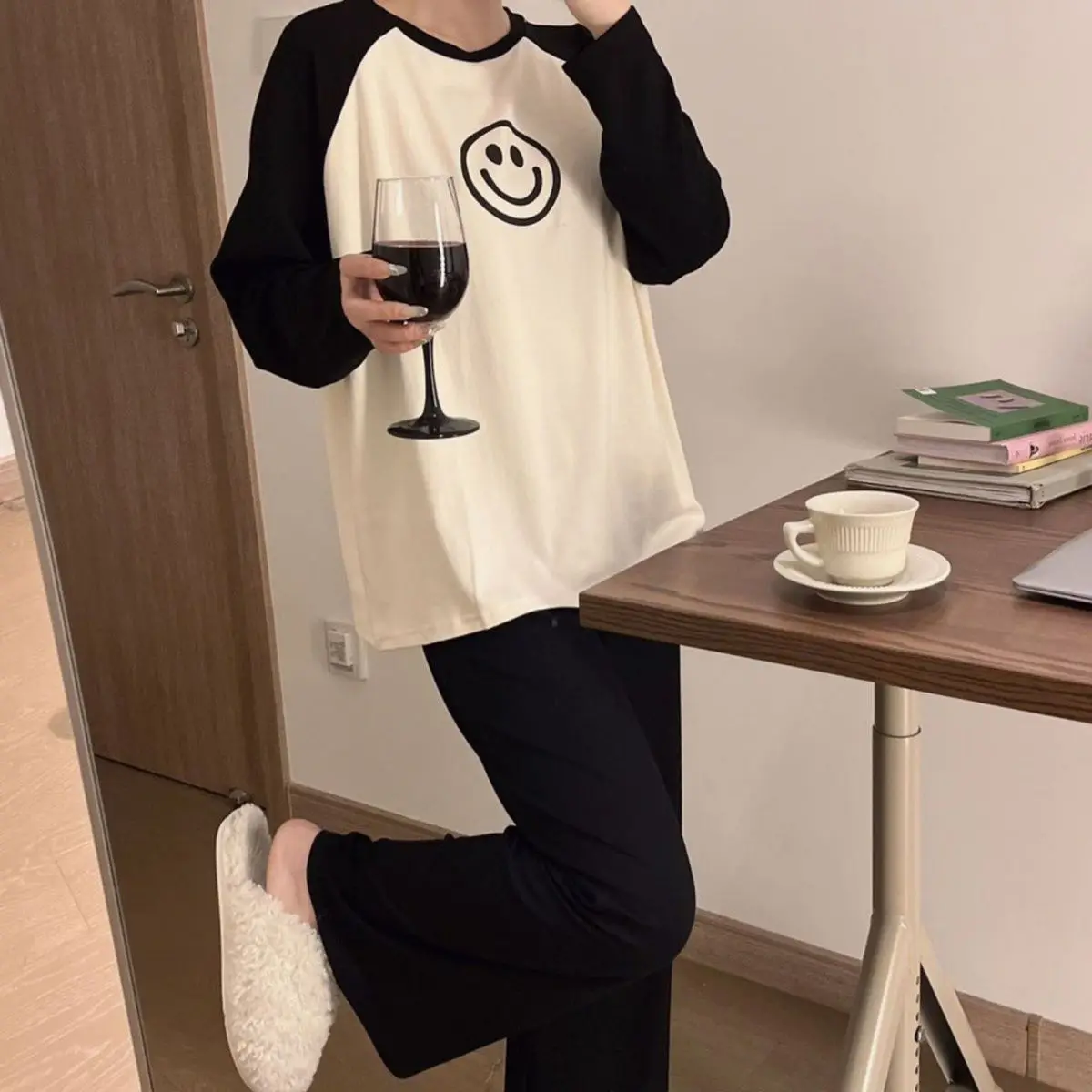 Women Spring Atutmn Pajamas Set Female Solid Long-sleeved Pant Home Clothing Simple Loose Casual Smile Facce Print Sleepwear XXL