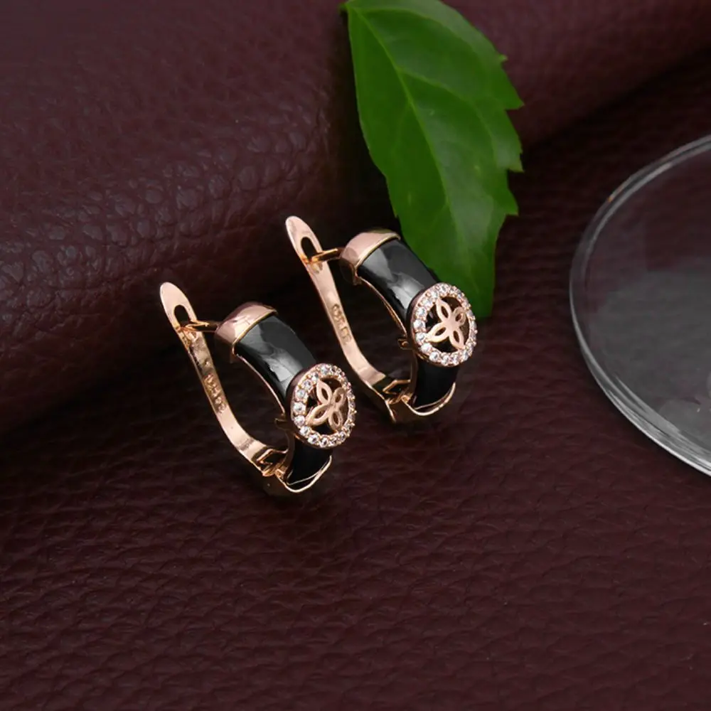 JH Fashion Jewelry White And Black Ceramic Stud Earring For Women Of Party New Brand Copper Accessories