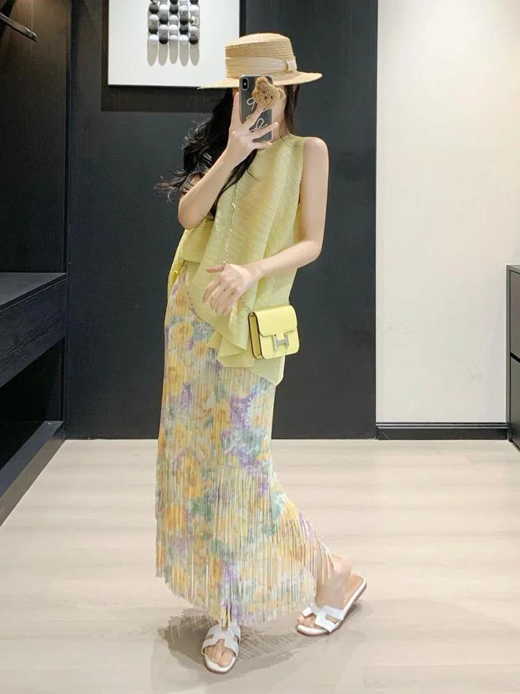 Summer Tea Break Fluorescent Yellow Top Floral Tassel Half Skirt Pleated Set Women's Fashion Ensemble Polyester Breathable