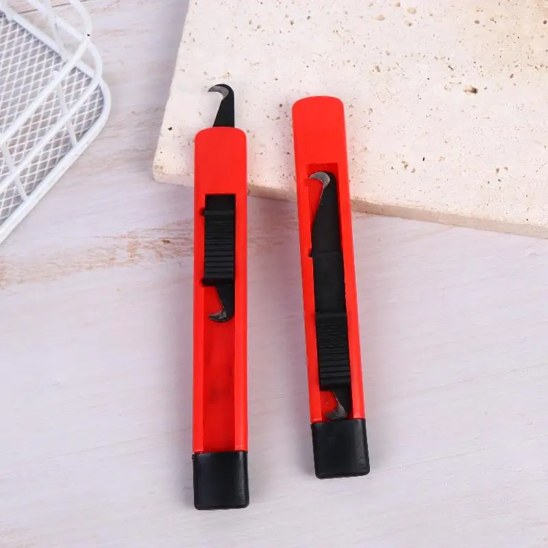 2pcs Golf Retractable Hook Bladed Knife Portable Tool For Re-gripping Golf Clubs Golf Accessories High Strength Carbon Steel image 3