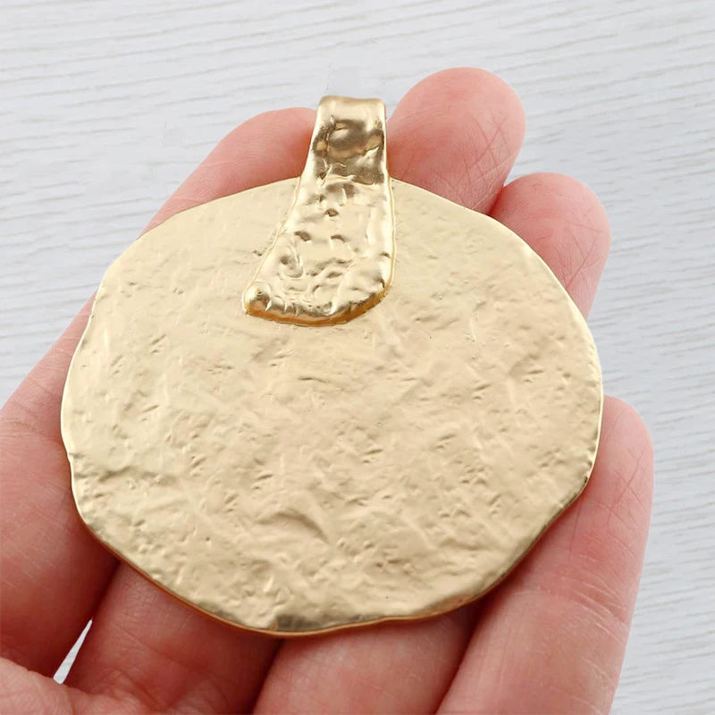Matte Gold Hammered Large Round Bohemia Charm Pendant For DIY Fashion Neckace Jewelry Making Findings
