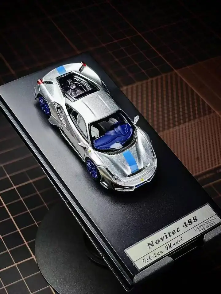 New Product SH1/64 Alloy Horse Logo 488 Pista Realistic Car Model Figurine as a Collectible Display Item