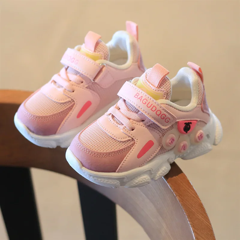 Spring and Autumn New Boys and Girls Sports Shoes Mesh Breathable Baby Single Shoes Cartoon Toddler Shoes One-Piece Delivery