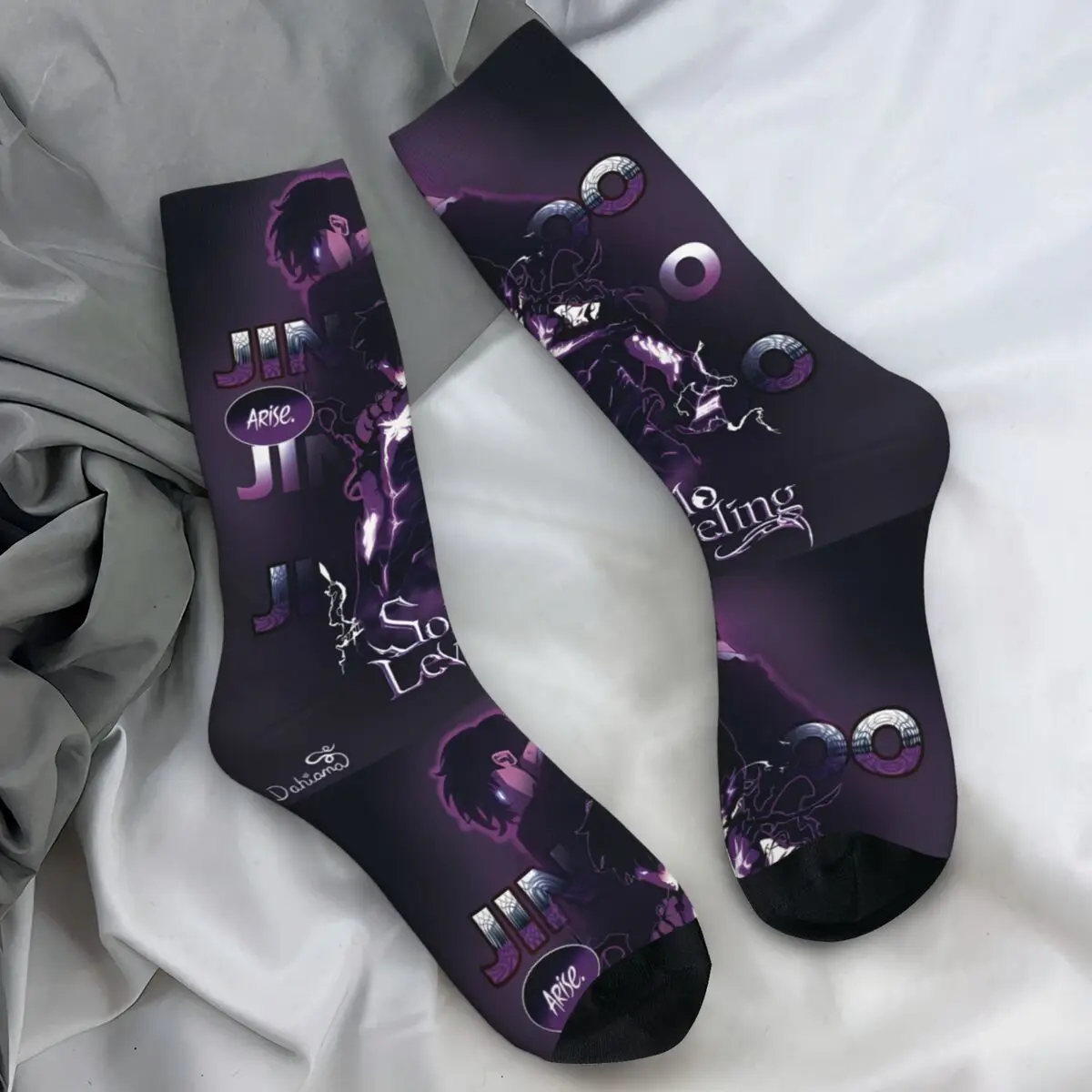 

Solo Leveling Jin Woo носки в стиле аниме, повседневные чулки, теплые мягкие уличные носки для пар, весенние носки с принтом, против пота