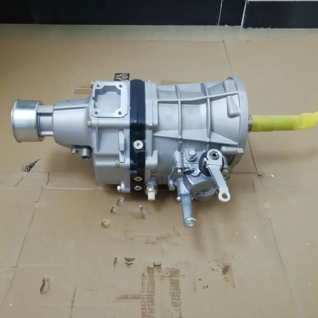 Wholesale Automotive Parts Transmission Gearbox For HIACE 5L Engine LH20# LH212 LH222 33030-0L010 33030-26B30