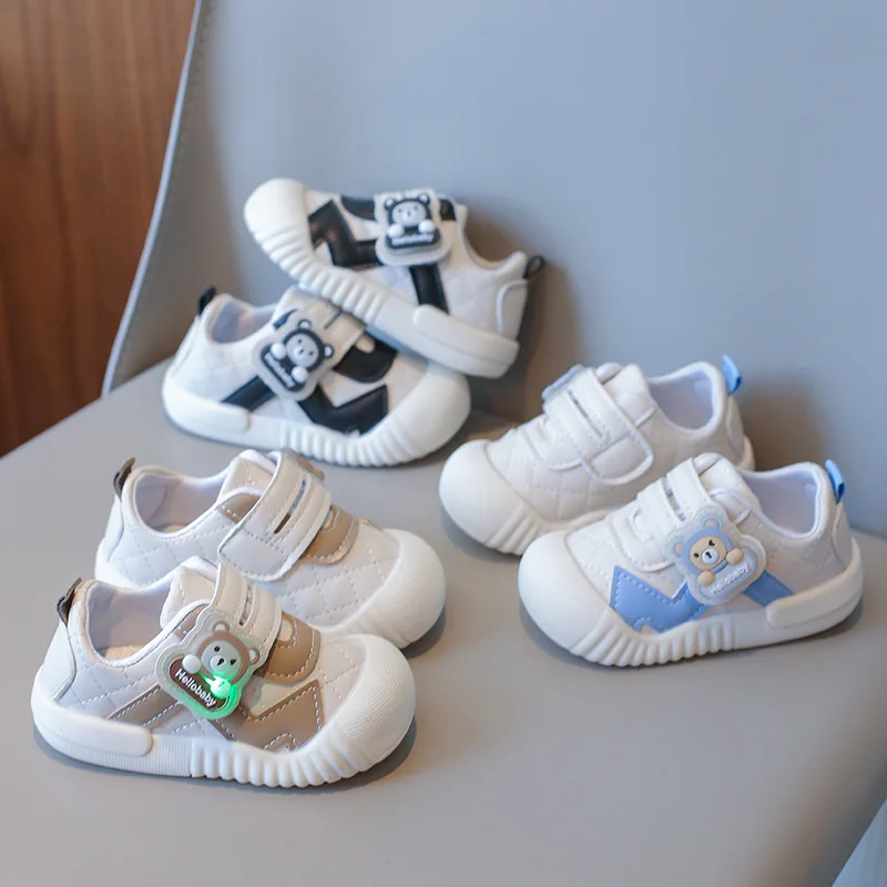 Kids Casual Shoes Sneakers Boys Sport Breathable Tennis Shoes Baby Children Cute Bear Fashion White Flats Girls Running Shoes