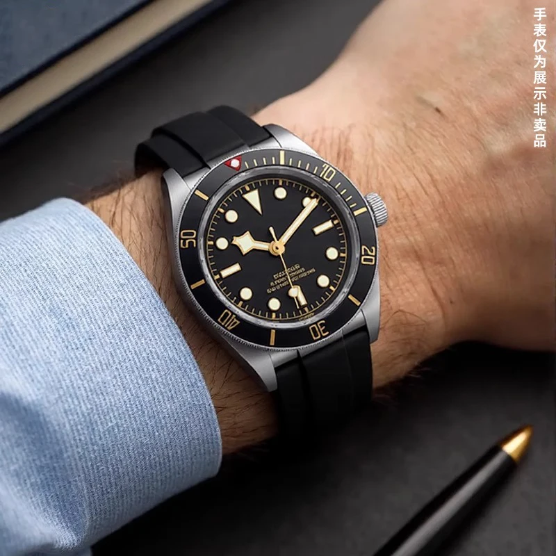 Correa de goma suave de 20mm, 21mm y 22mm para Tudor 39mm 1958 BB58 Black Bay Panda Pro, correa de reloj con escudo negro, pulsera Linker de extremo de acero
