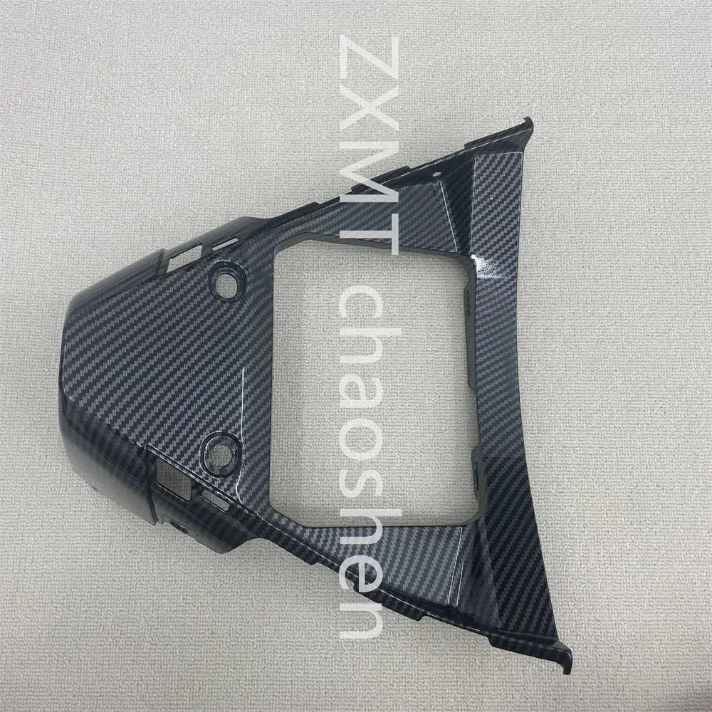 The R1/R1M carbon fiber painted triangular plate for motorcycles is suitable for the period from 2015 to 2019