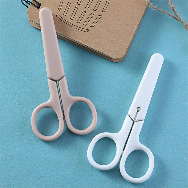 

White portable hand scissors Stainless steel art safety scissors with lid Children's student scissors