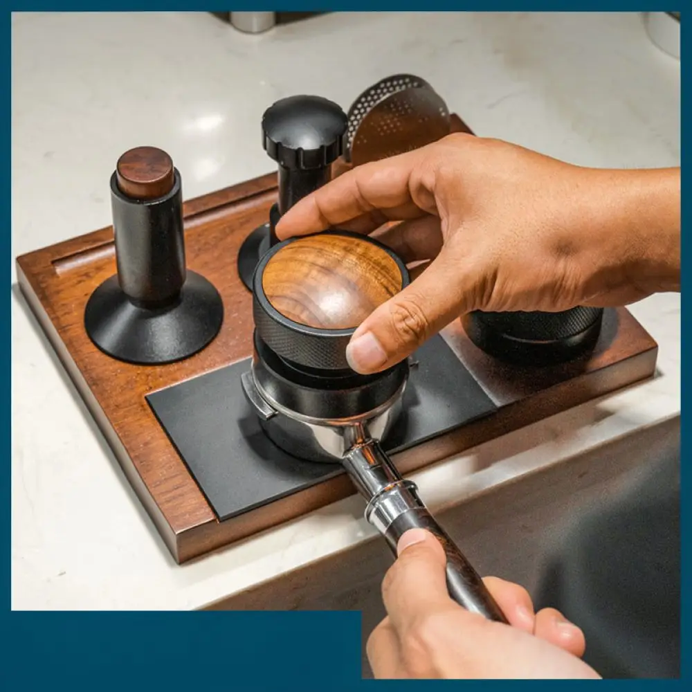 porta-tamper-in-legno-massello-per-caffe-ideale-per-casa-bar-e-cucina-strumento-per-la-distribuzione-dell'espresso-e-per-l'organizzazione-e-lo-stoccaggio-degli-accessori
