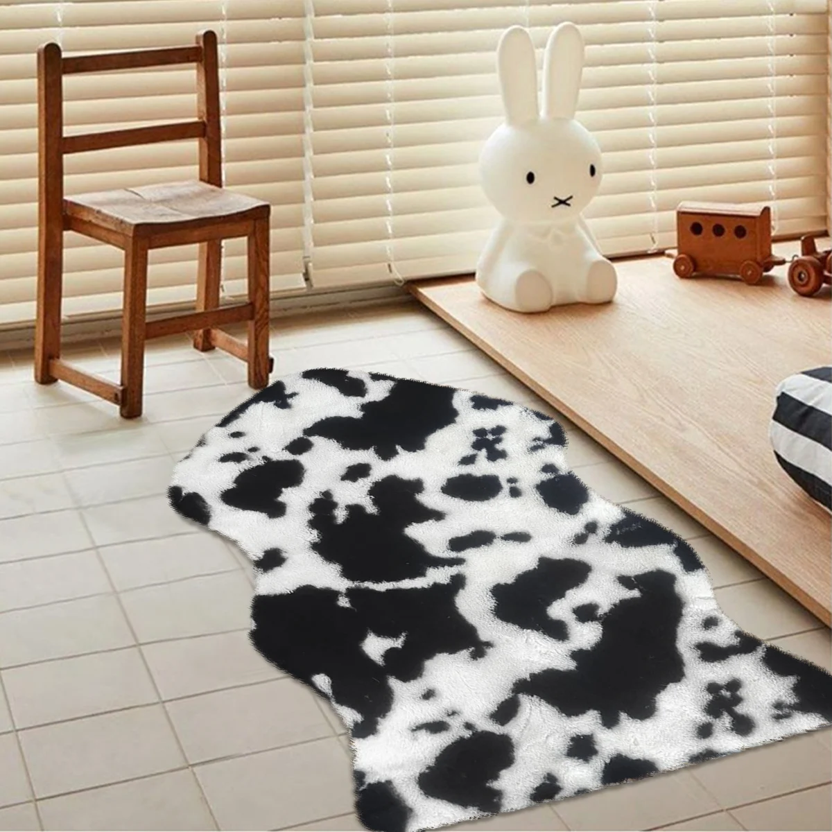 1 Black and white cow flatfish imitation rabbit hair carpet mat for home decoration non-slip for living room and other scenes