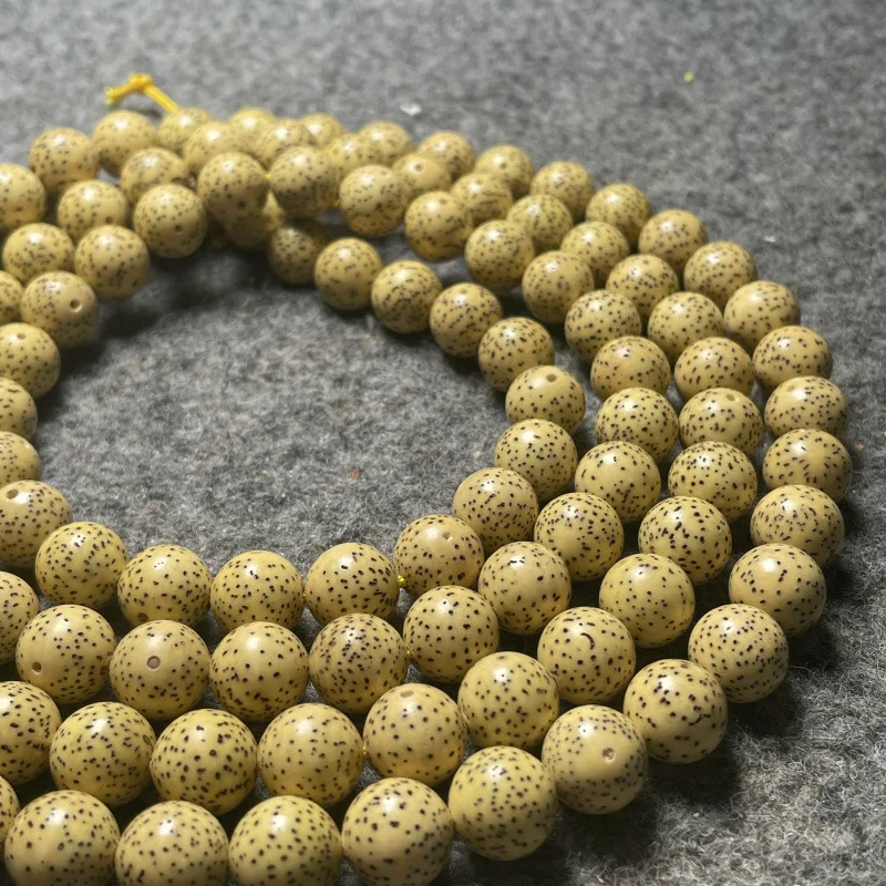 Gold Star Moon Perfect Circle Beads Natural Old Seeds Lunar January Hainan Xingyue Bodhi108Beads Bracelet Yellow chicken grease