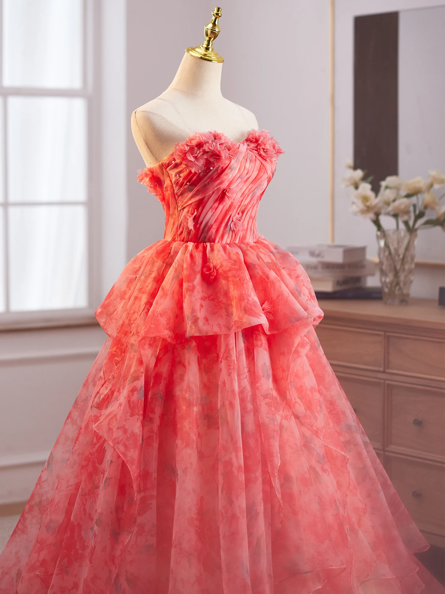 화려한 레드 프롬 드레스 이브닝 가운 스위트하트 레이스업 백 스윕 트레인 레이어드 쉬폰 롱 파티 드레스