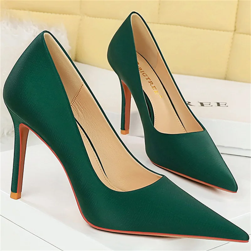 2024 Women\'s Pumps PU Leather Beige Black Green Apricot Pointed Toe 10cm Thin High Heels Party Fashion Lady Shoes Big Size 34-43