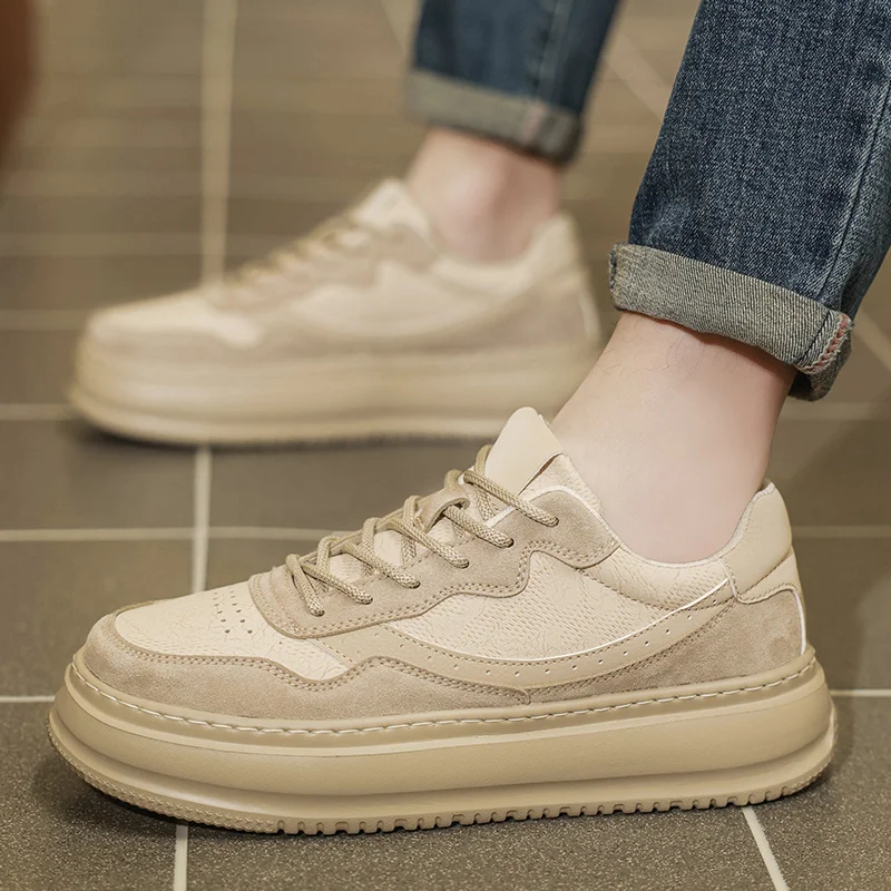 

Trendy Versatile Autumn Hot Selling Skateboard Shoes Lightweight and Niche Sports Shoes Casual Anti Slip and Wear-resistant Shoe