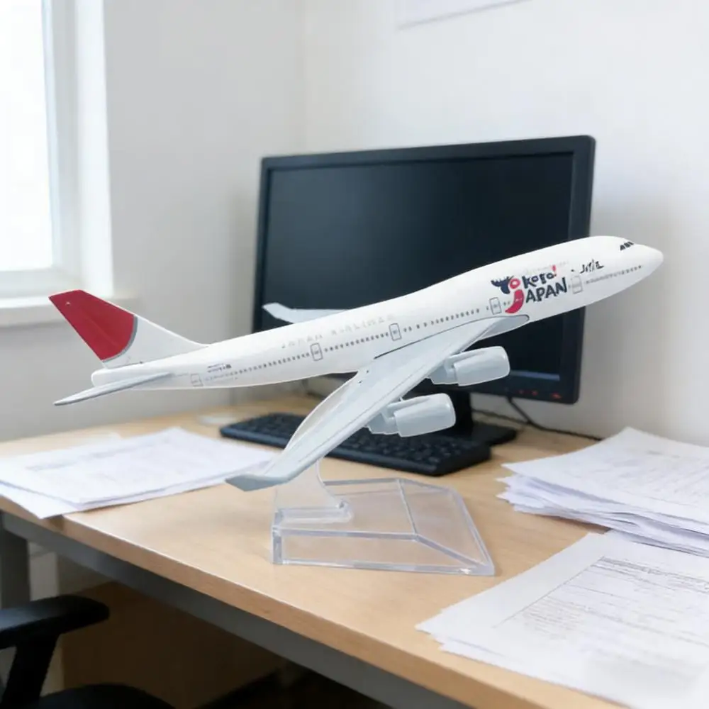 Aircraft Model 16cm 1/400 Scale Japan Airways Plane Model B747 Diecast Metal Alloy Airplane With Stand Ornament