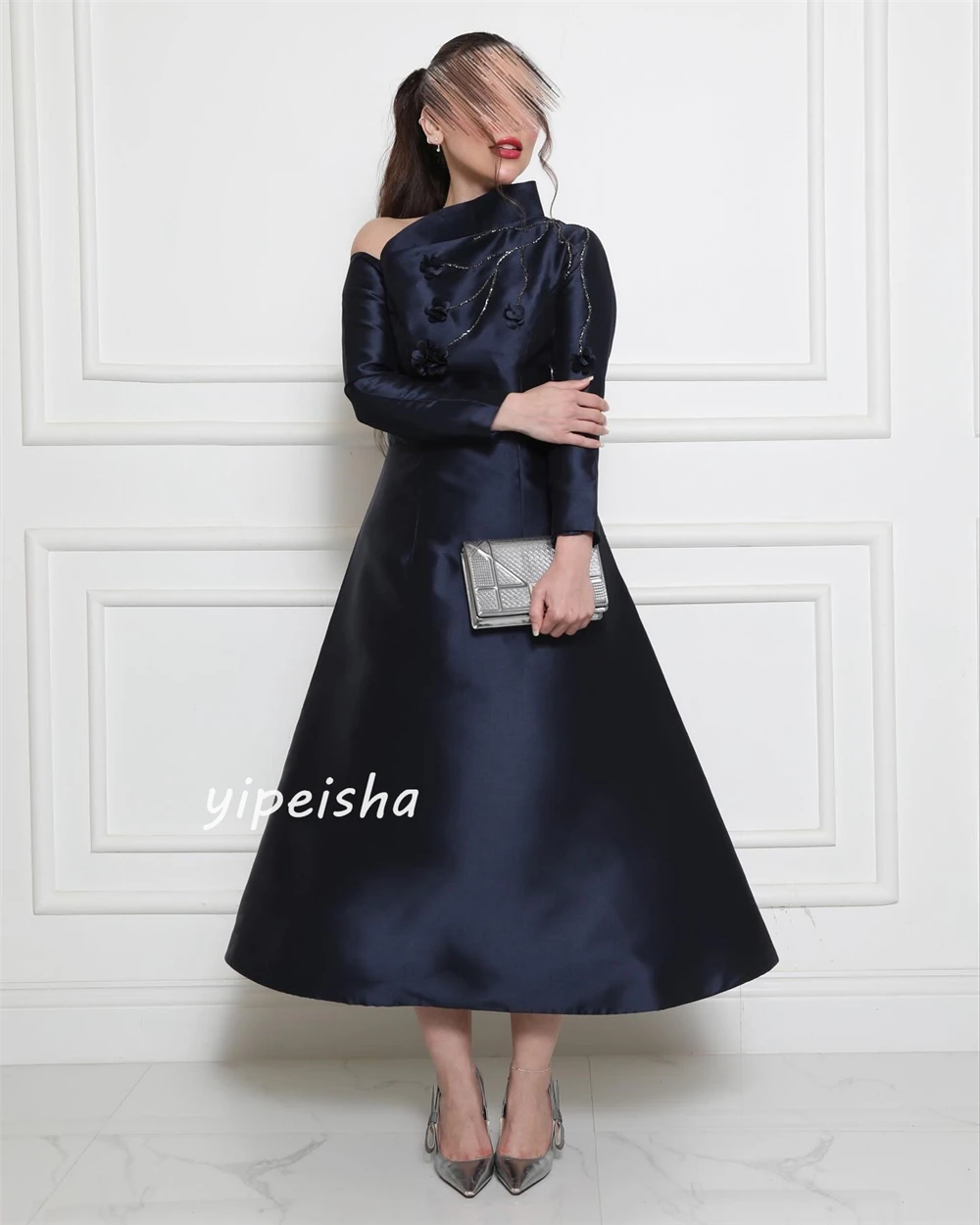 Disesuaikan Satin berpayet bunga Ruched Formal malam A-line V-neck Bespoke gaun acara gaun Midi