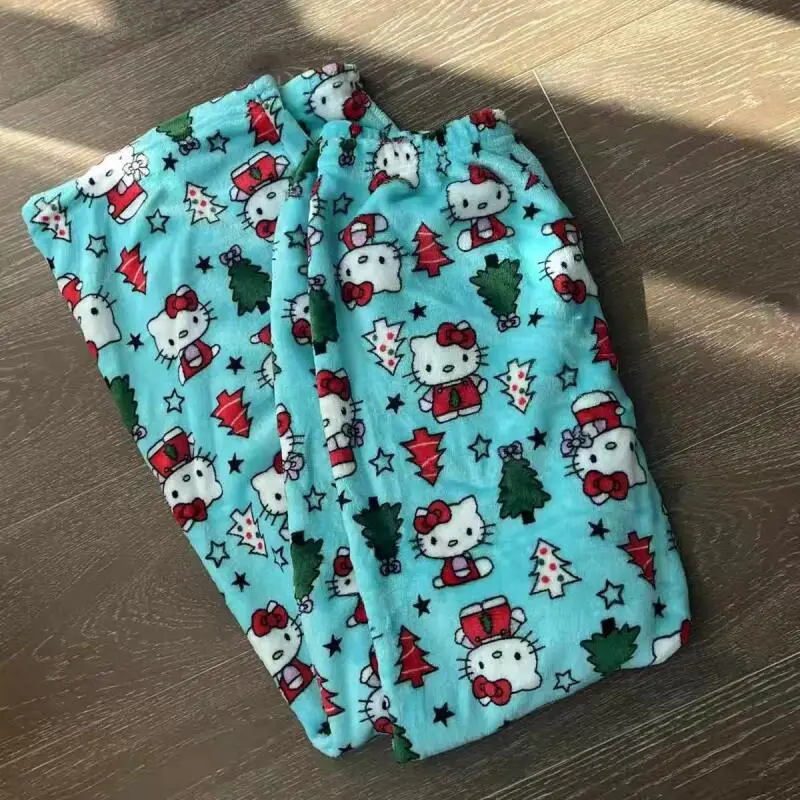 Hello Kitty Neue Weihnachts-Pyjamahose Anime Beliebte Niedliche Cartoon-Flanellhose Verdickte Winter-Freizeithose Warme Hauskleidung Locker Geschnitten
