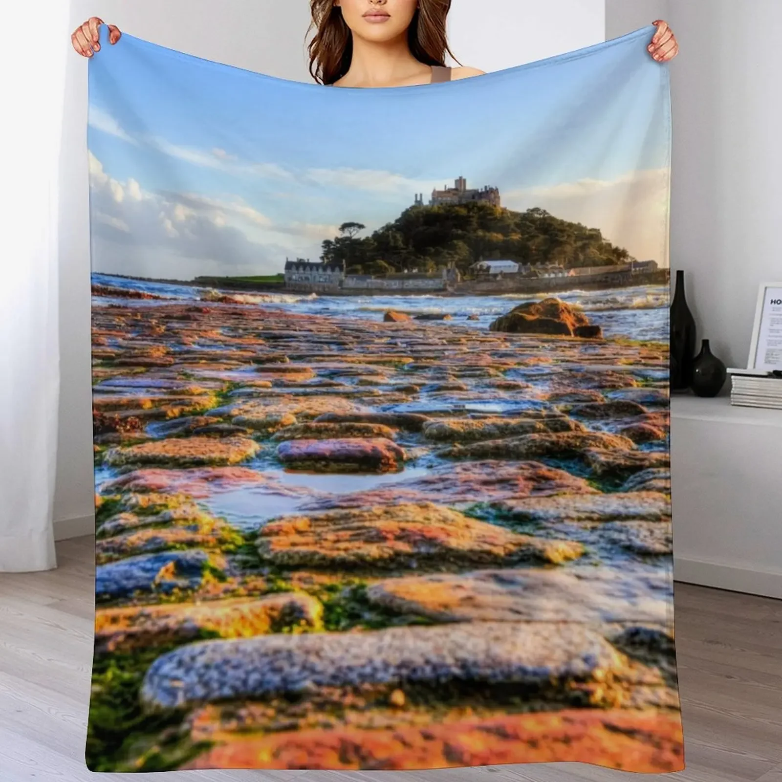 

St Michael's Mount And Causeway, Marazion, Cornwall Throw Blanket Sofa Quilt for winter manga valentine gift ideas Blankets