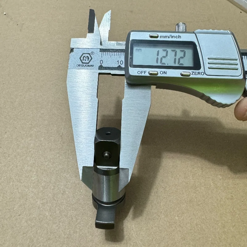 小物 DITA ANVIL Original Anvil Set N182624 for DEWALT DCF880 DC822 DC832 DC840