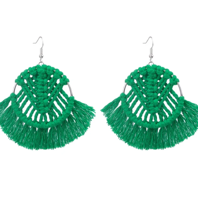 1 Pair Of Bohemian Holiday Style Fashion Creative Color Tassels Hand Woven Fan Shaped Ear Jewelry