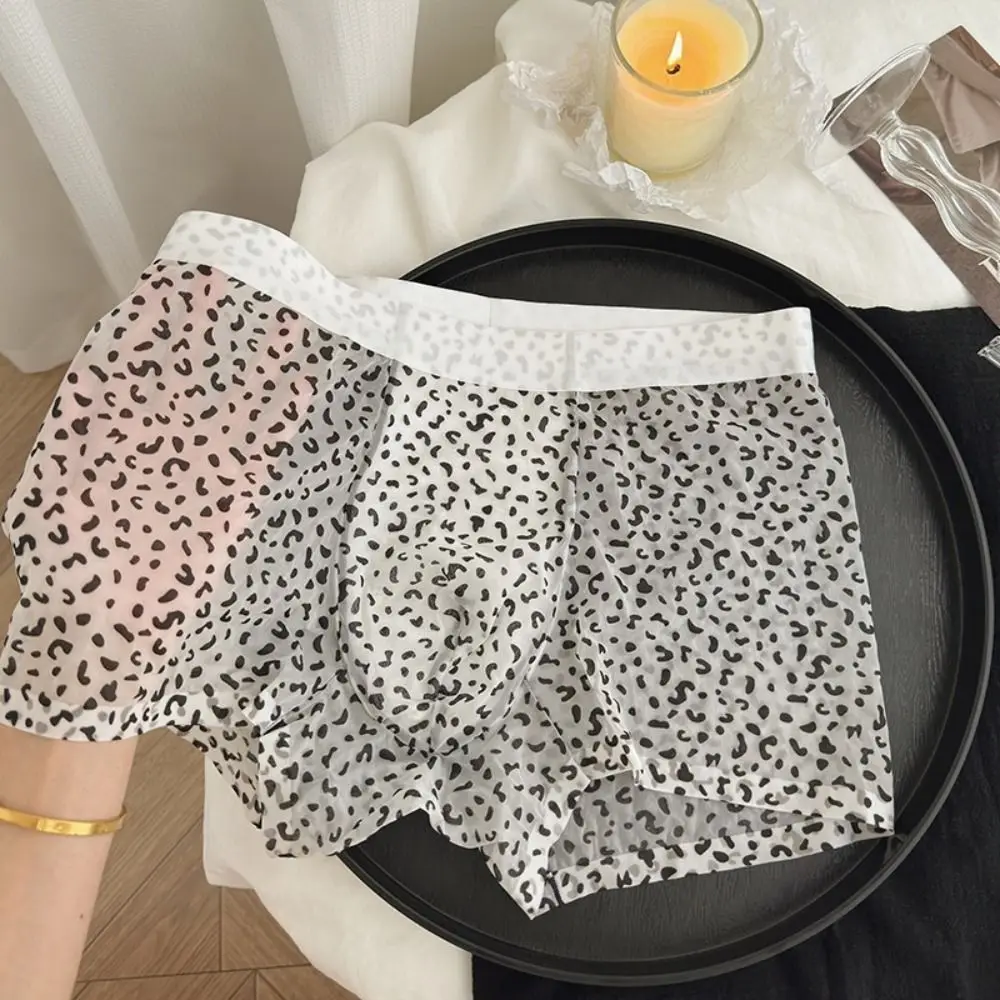 심플한 얇은 아이스 실크 복서 브리프 스트라이프 시스루 레오파드 프린트 속옷 통기성 시원한 느낌의 일상용 팬티