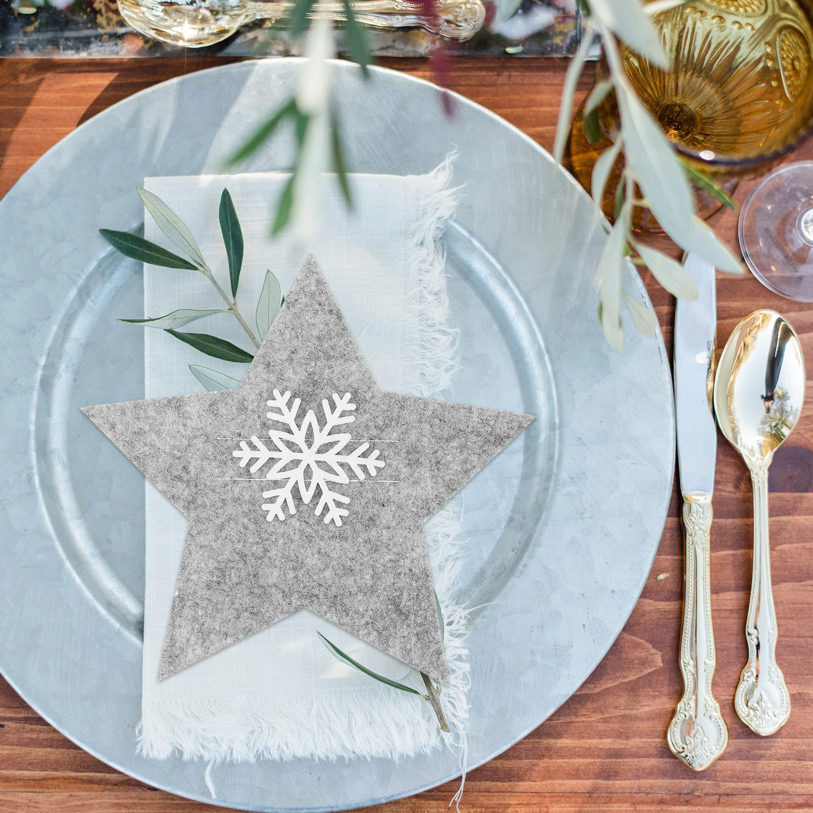 

8PCS Cutlery Bag Christmas Silverware Holder Fork Cover Tableware Pouch Dinning Decor Party Supplies Star Design Protect