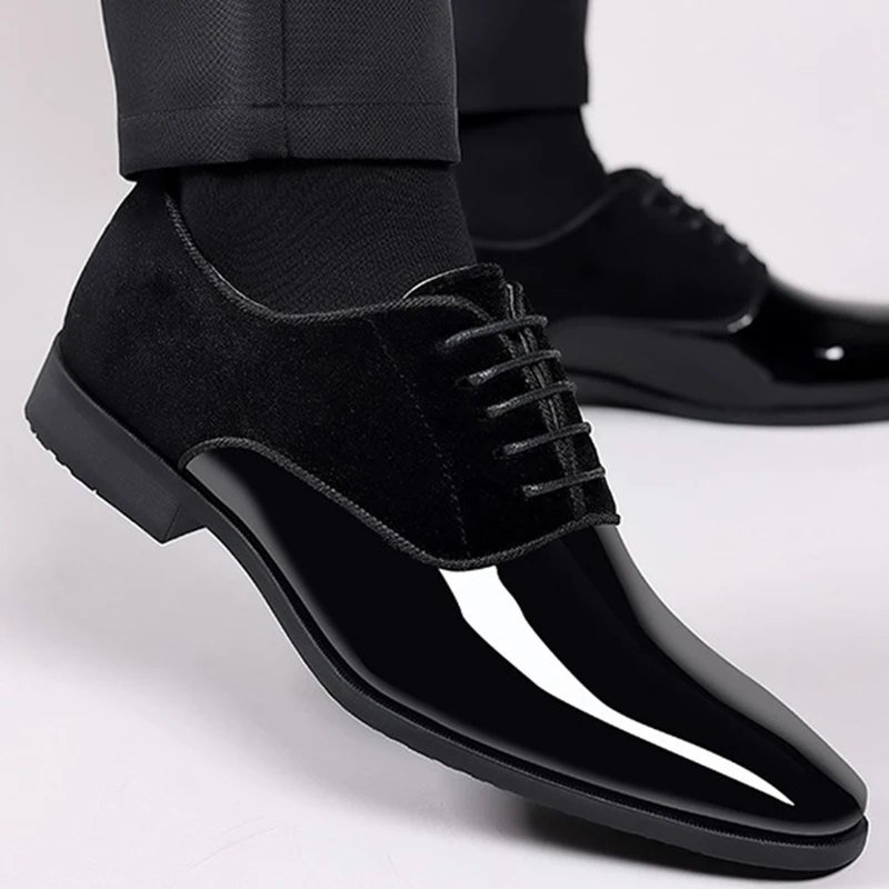 

Classic PU Patent Leather Shoes for Men Casual Business Shoes Lace Up Formal Office Work Shoes for Male Party Wedding Oxfords