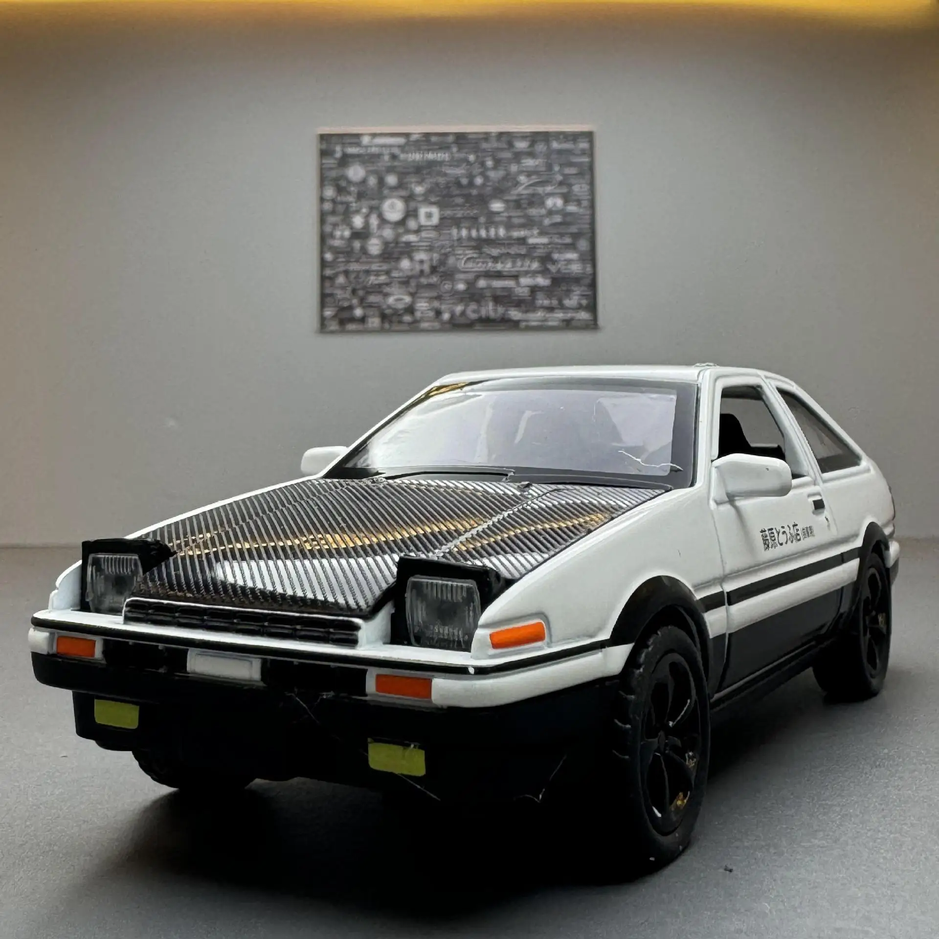 1:36 Toyota AE86 alta simulación Diecast Metal aleación modelo coche sonido luz tirar hacia atrás colección niños juguetes regalos