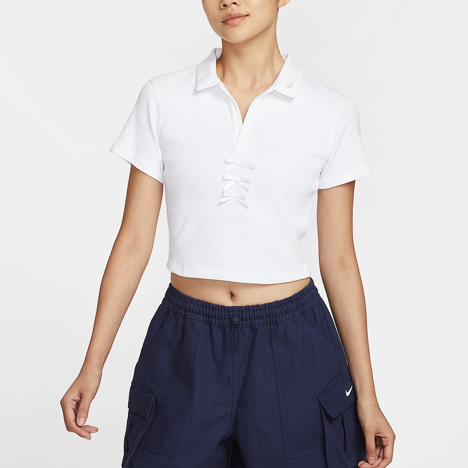 Nike Sportswear Women's Summer Slim-fit Fashion T-shirt IM3393-100