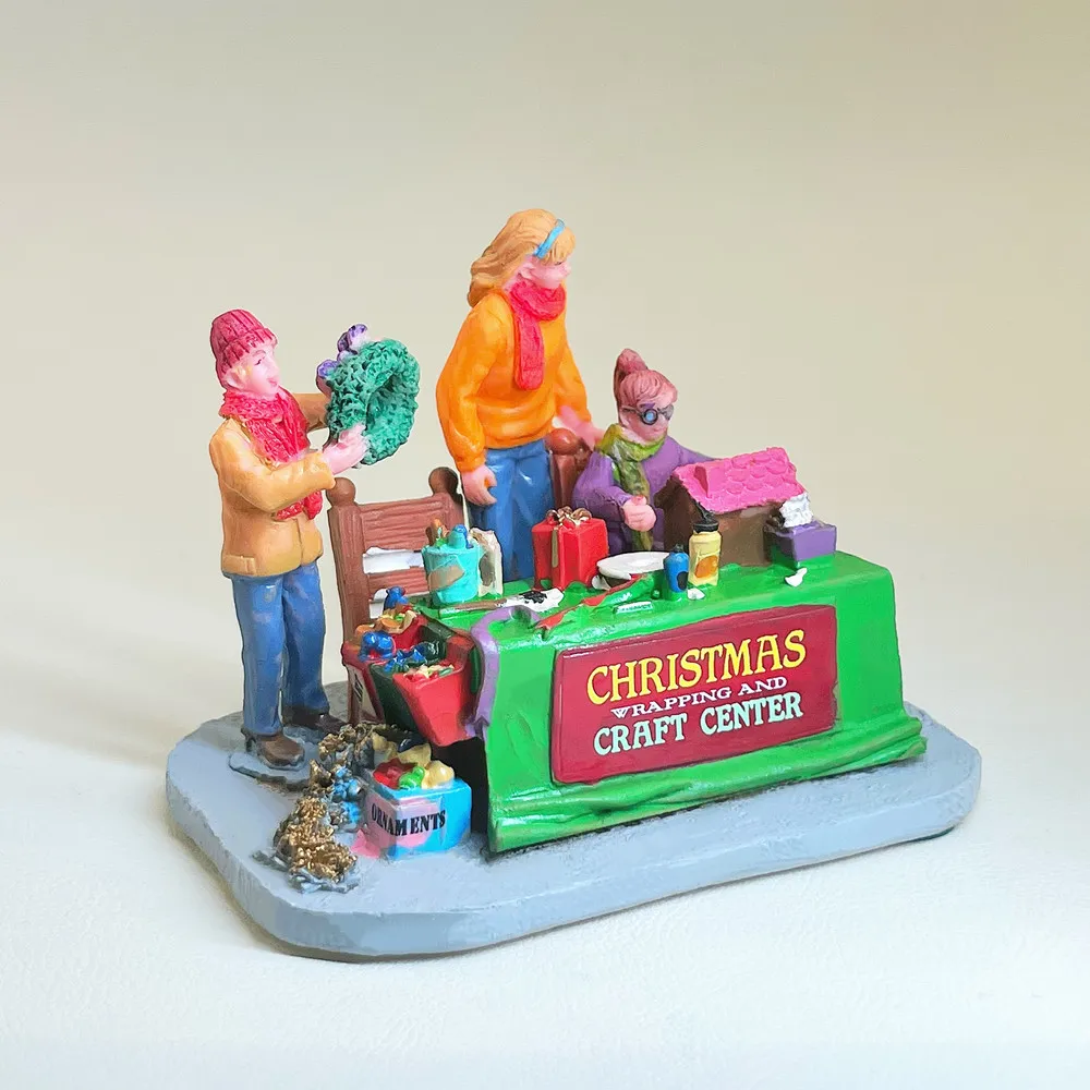 Resin Christmas Village Scene Figurine Xmas Wrapping Craft Center Mini Statue Holiday Home Table Decor Collectible Ornament