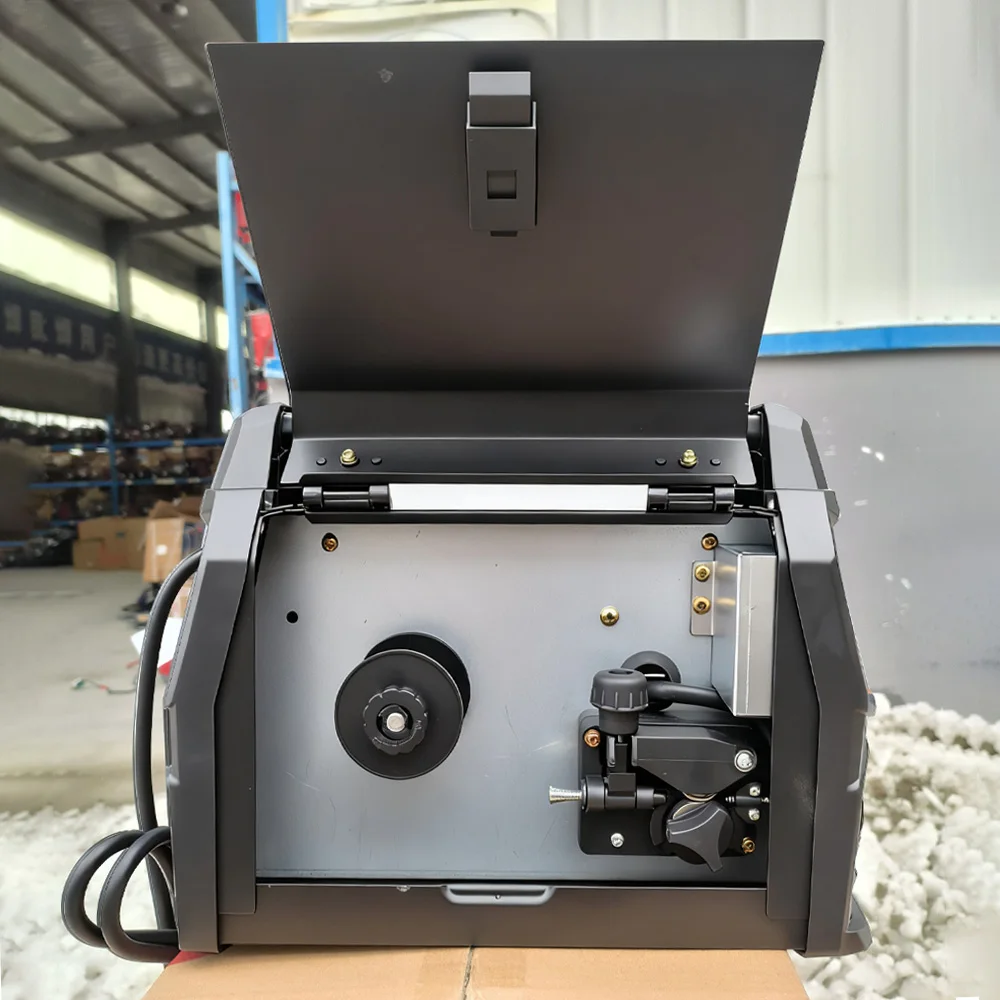 MIG-250MINI LED 110V/220V IGBT Inverter Welder Flux MIG/Lift Tig/Stick 3-In-1 MIG Welding Machine OEM view 4